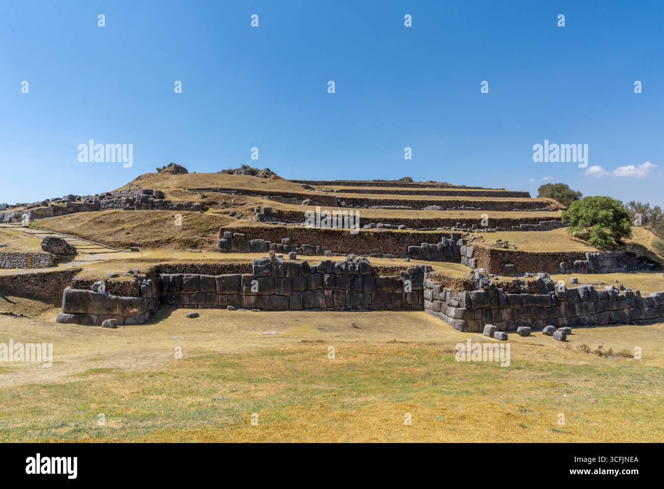 Peruvian Temples Ceremonial temple Sacsayhuaman with Inca stone terraces and massive ...