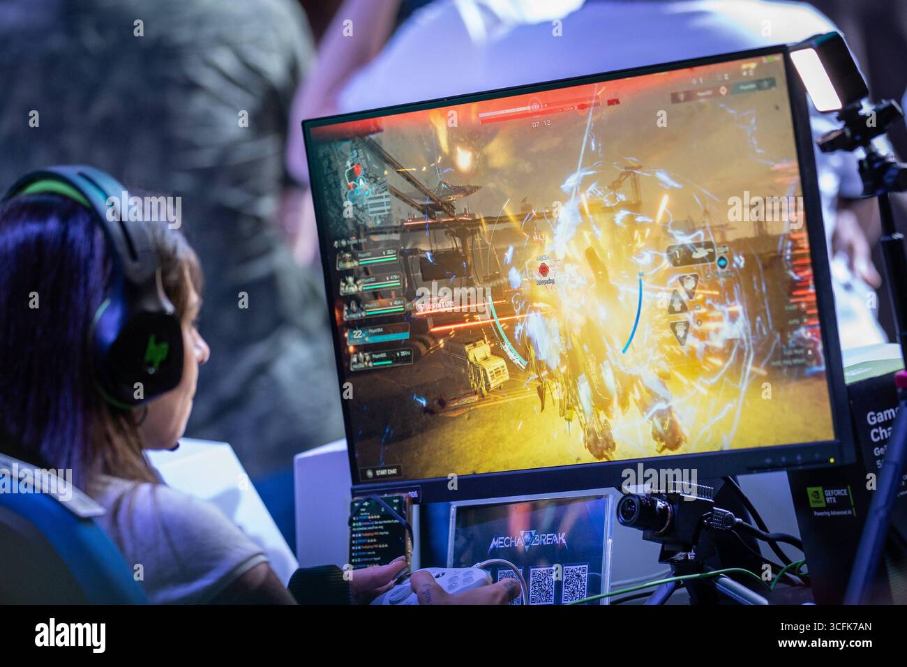 Gamescom 2025 in Köln Blick auf die Ausstellungsflächen in den Kölner MessehallenGamescom 2025 in Köln nach Eigenaussage weltgrößte Messe für Computer- und Videospiele, gemessen an Ausstellungsfläche und Besucheranzahl, Köln Nordrhein-Westfalen Deutschland Messegelände *** Gamescom 2025 in Cologne View of the exhibition areas in the Cologne exhibition halls Gamescom 2025 in Cologne is the worlds largest trade fair for computer and video games in terms of exhibition space and visitor numbers, Cologne North Rhine-Westphalia Germany Exhibition grounds Stock Photo