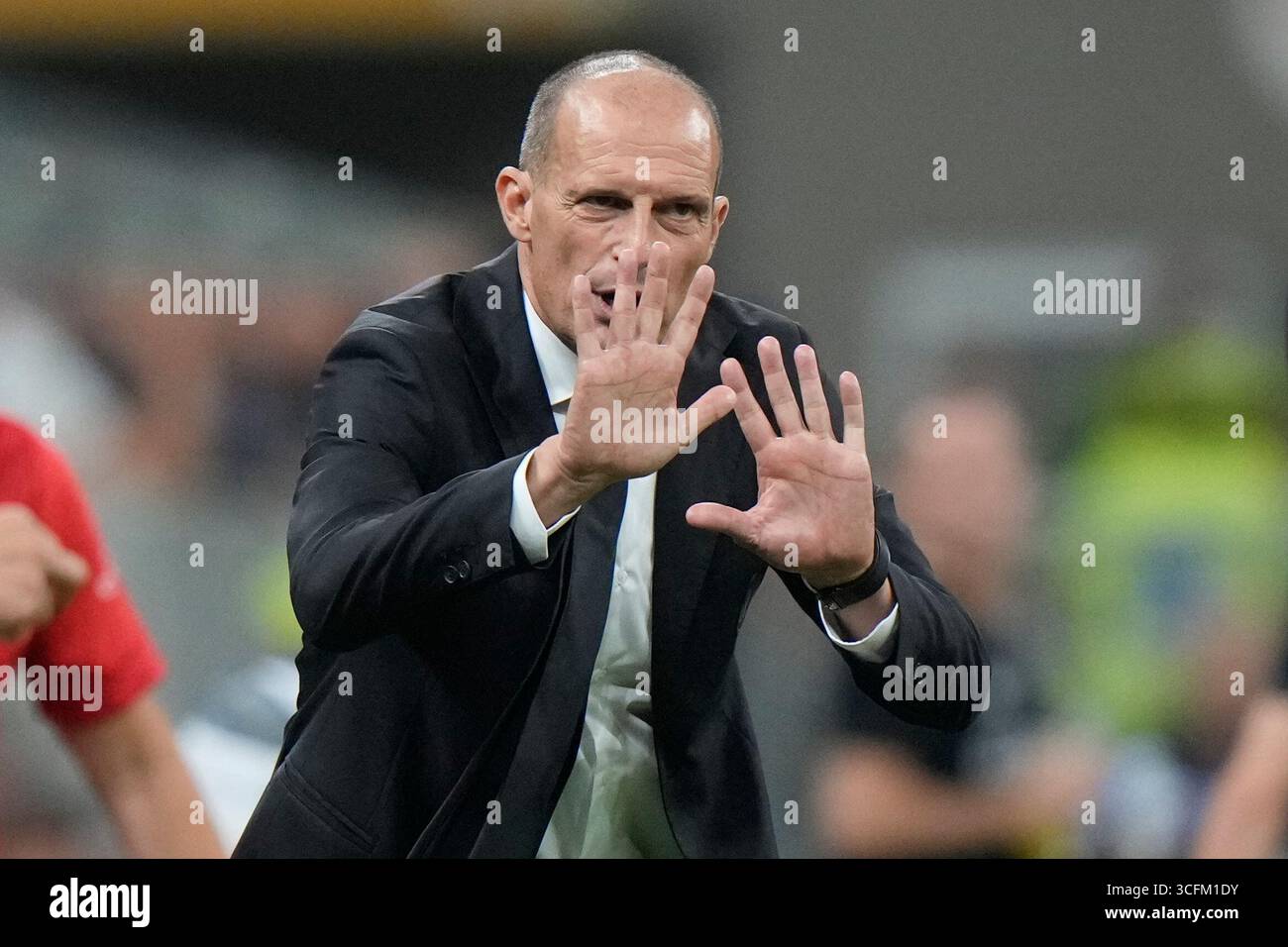 AC Milan's head coach Massimiliano Allegri gestures during a Serie A ...