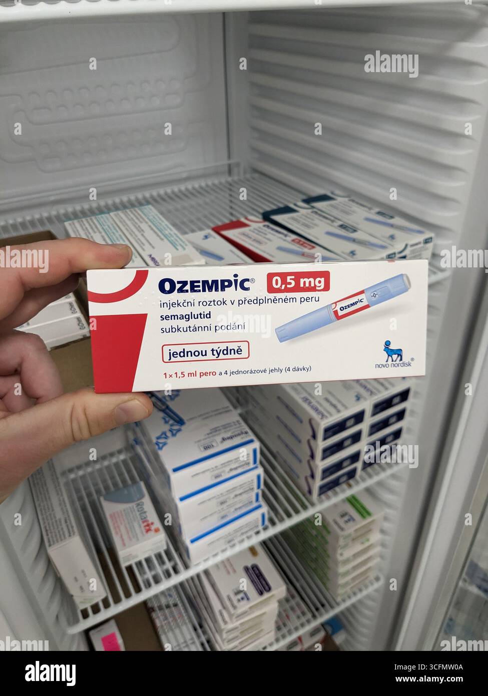 Semaglutide vial hi-res stock photography and images - Alamy