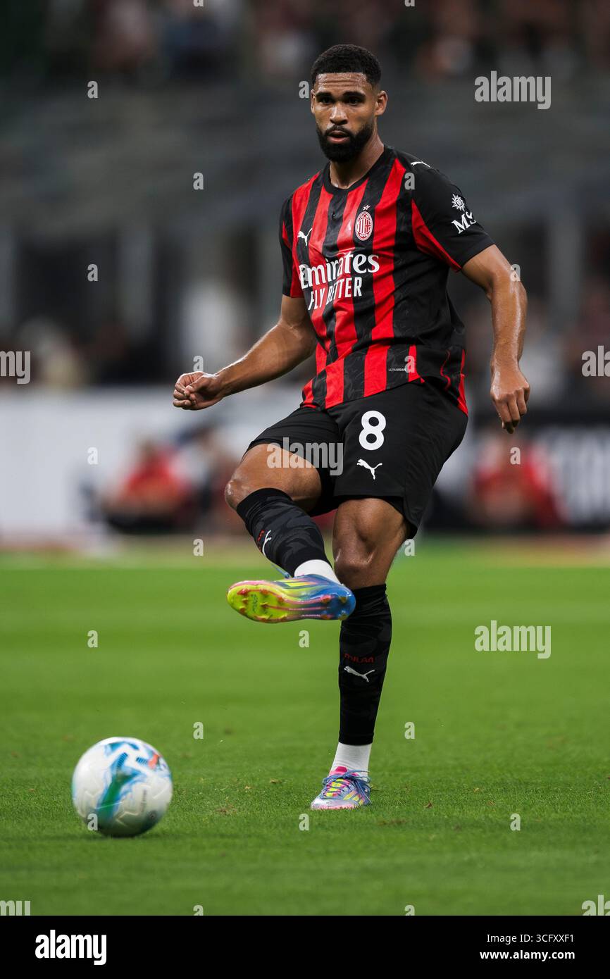 Ruben Loftus-Cheek of AC Milan in action during the Serie A football ...