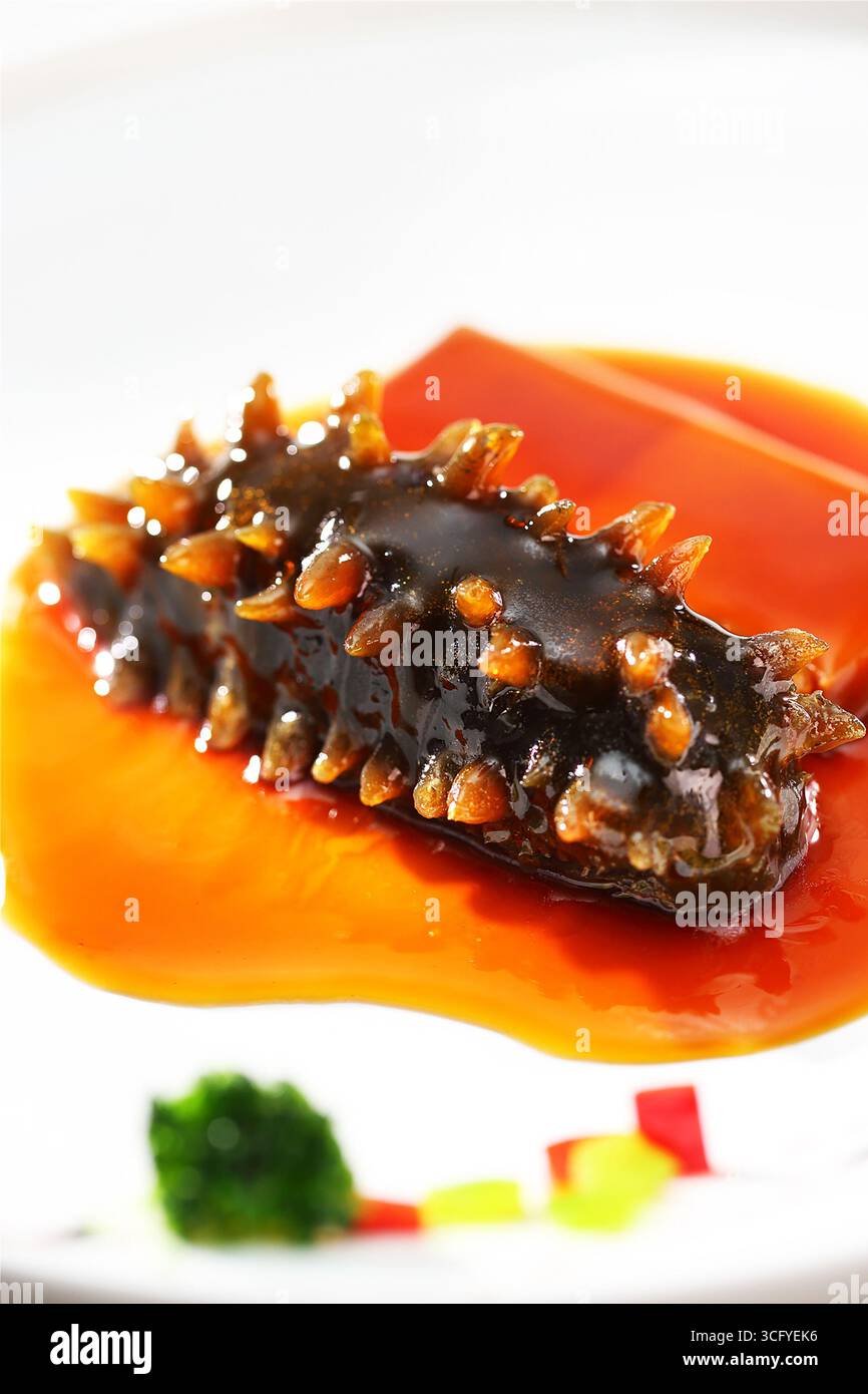 Plating up hi-res stock photography and images - Alamy