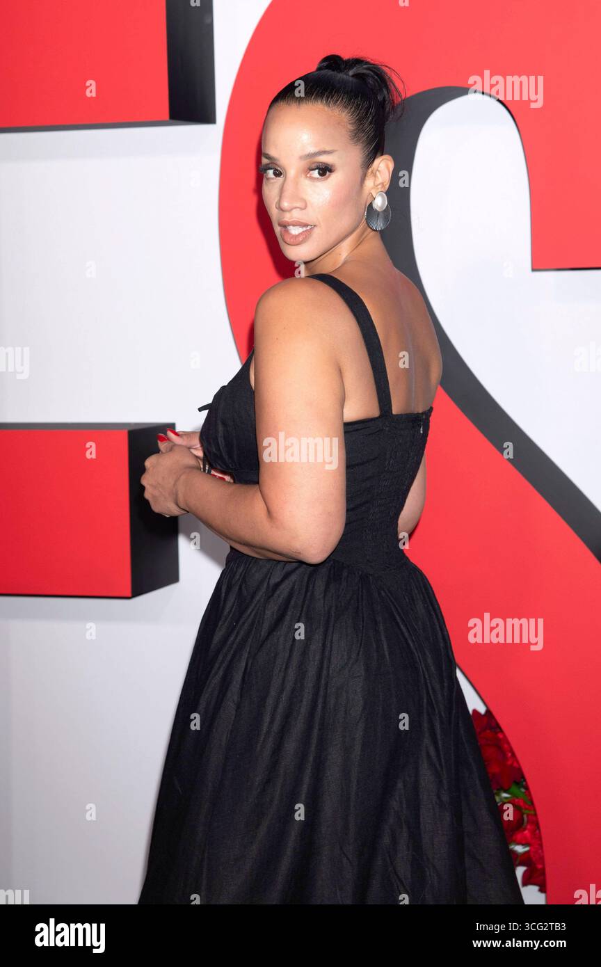 Polanco hi-res stock photography and images - Page 20 - Alamy, image size:864x1390