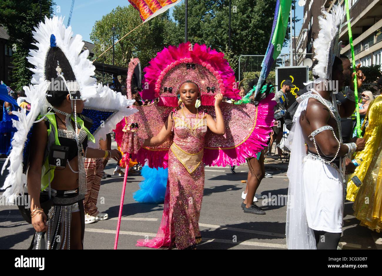 notting-hill-carnival-colourful-costumes-stock-photo-alamy