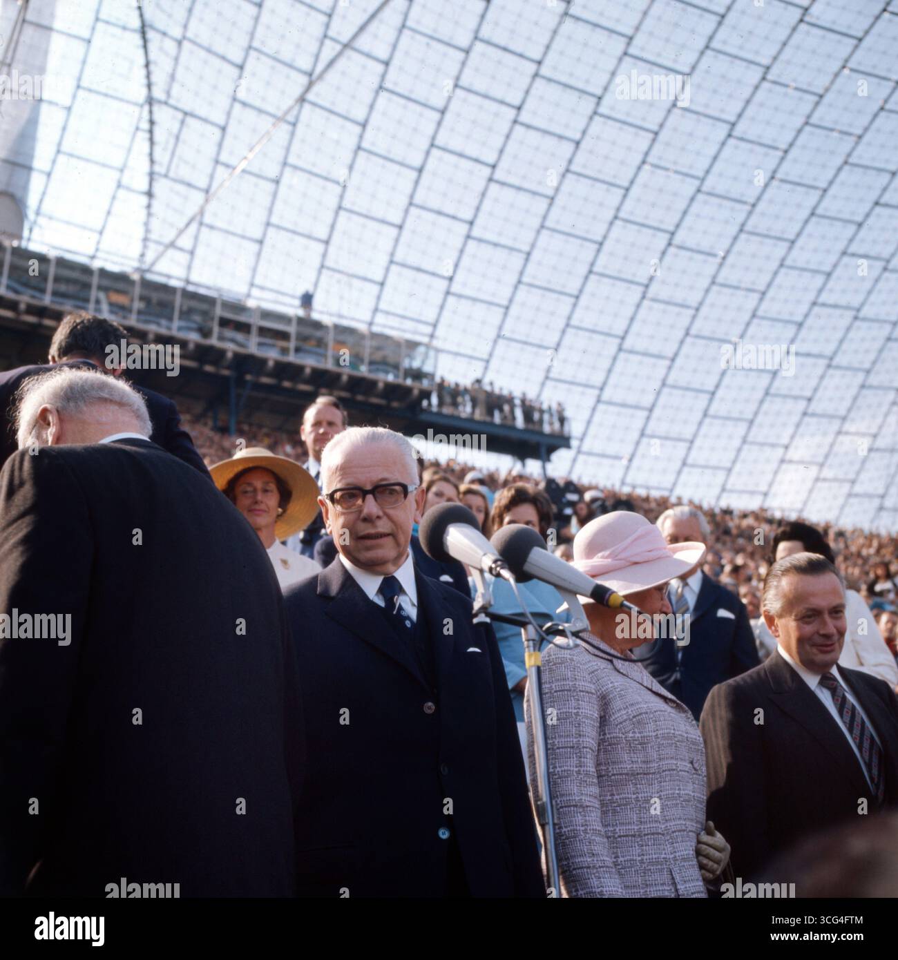 dt nok präsident bis 1992 willi