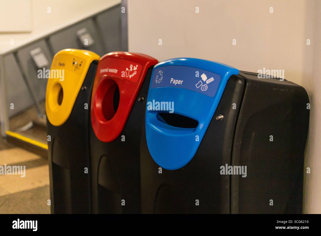 Public space organization hi-res stock photography and images - Alamy