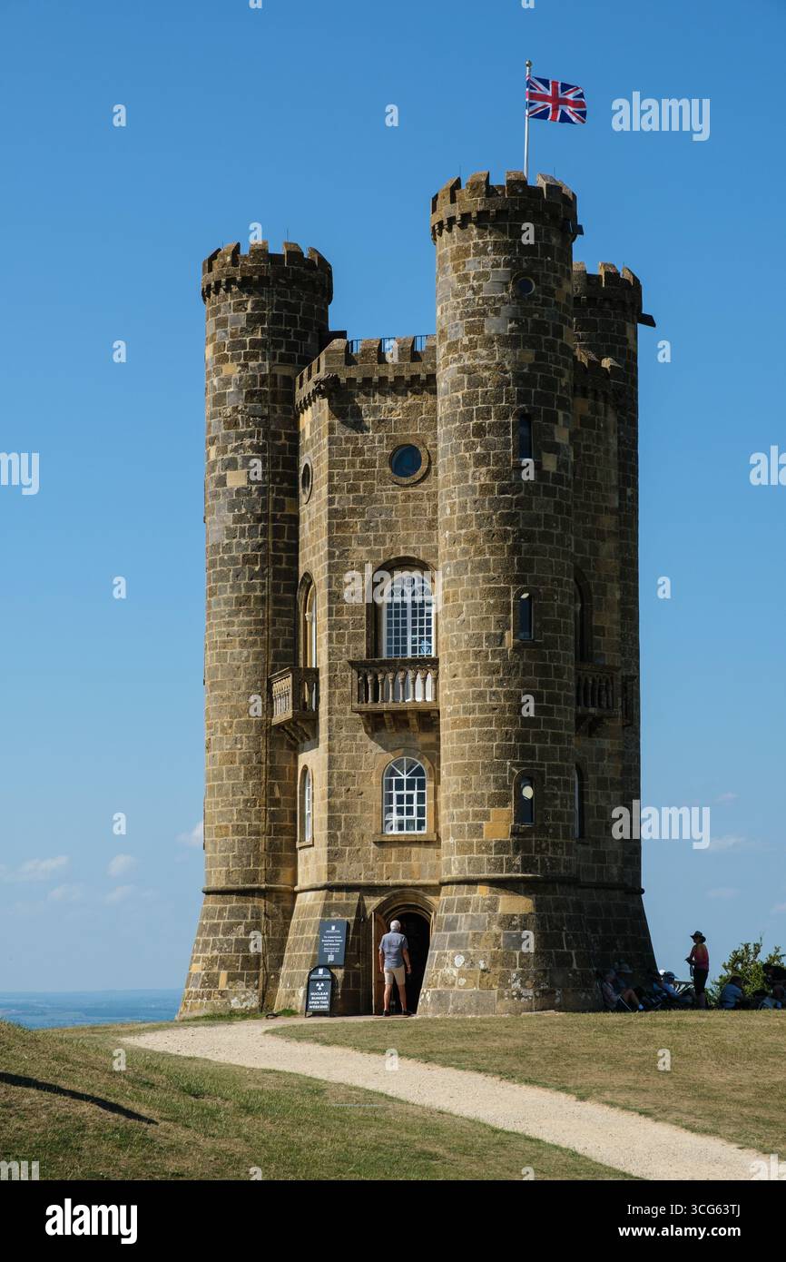 Cotswolds, England, U.K. Broadway Tower, Worcester…
