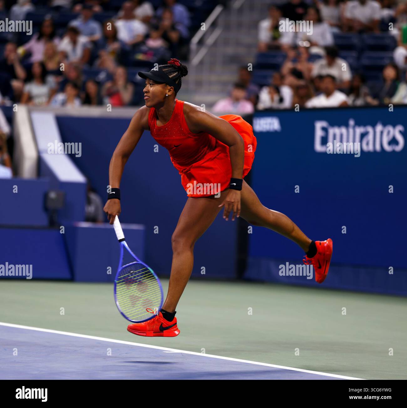 Naomi osaka form naomi osaka mental game hi-res stock photography and