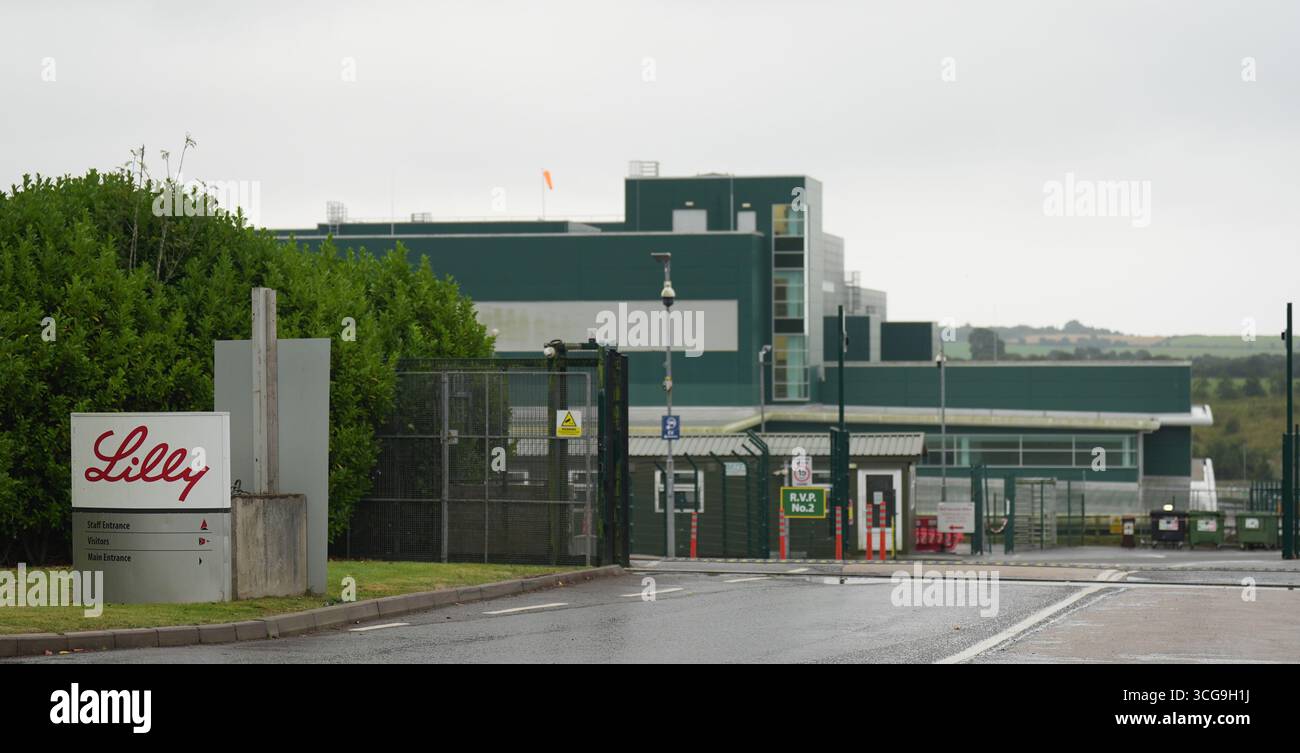 Eli lilly factory hi-res stock photography and images