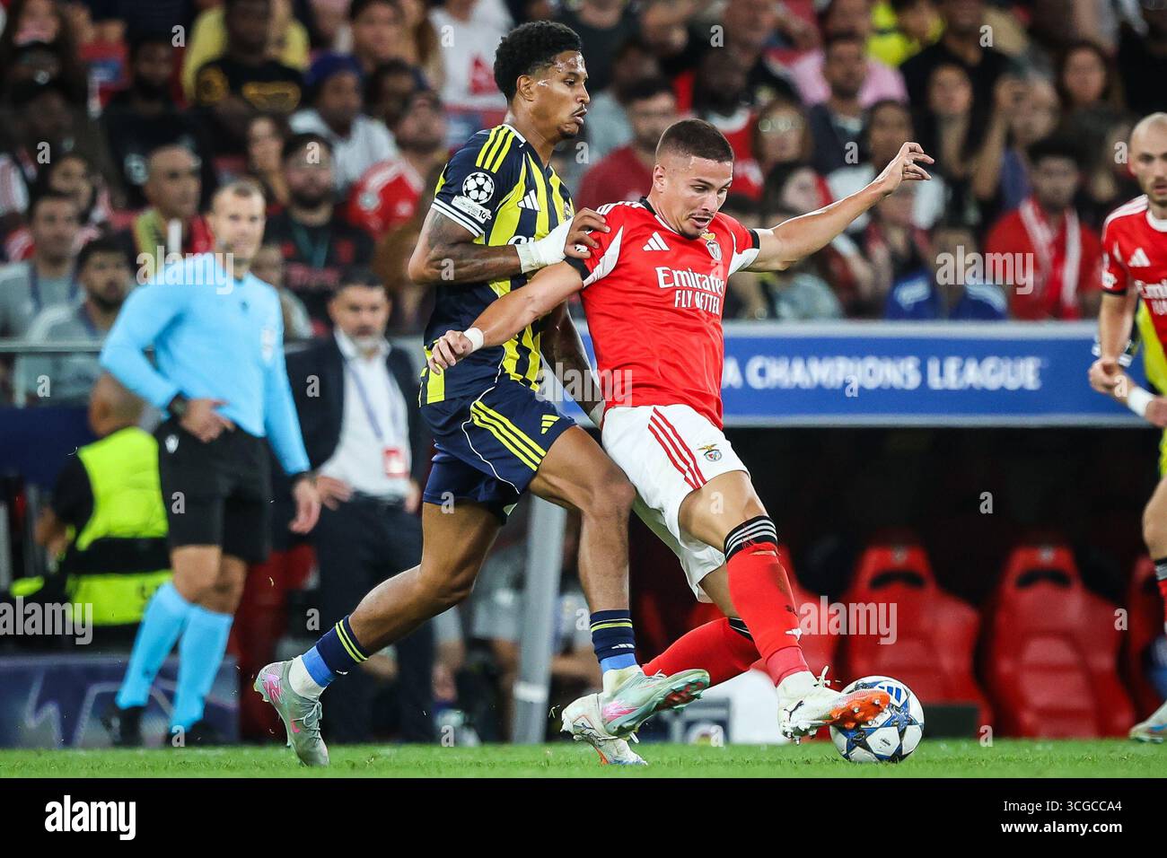 Oosterwolde hi-res stock photography and images - Page 4 - Alamy, image size:1300x956