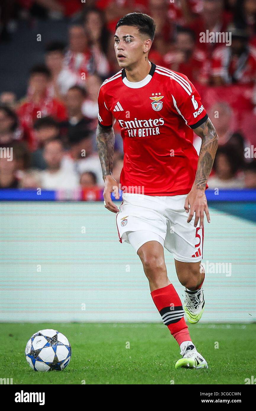 Six Days to Stardom: Benfica Fans Ovate New Signing on Debut