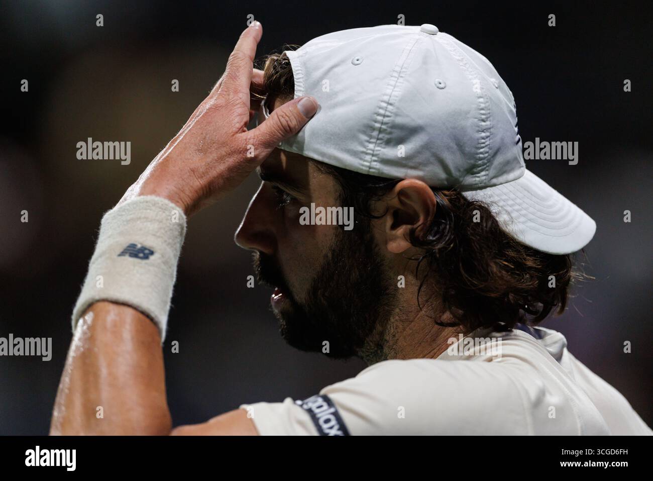 Queens, United States. 27th Aug, 2025. Queens, New York City. 27 Aug 2025: Jordan Thompson (AUS) during 2025 US Open. Credit: corleve/Alamy Live News Stock Photo