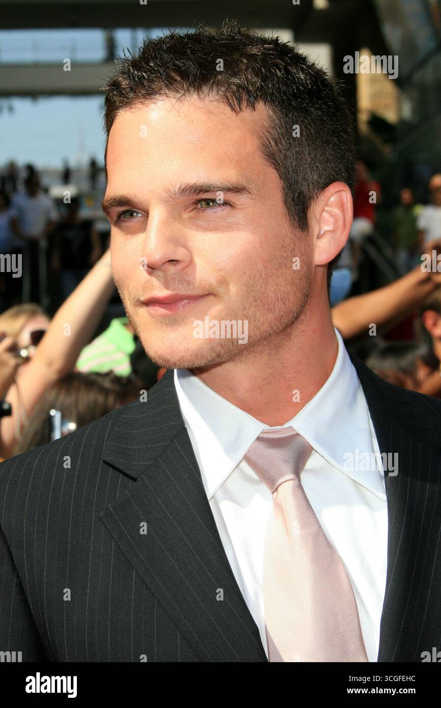 Greg Rikaart Greg Rikaart at the 34th Annual Daytime Emmy Awards held at the Kodak ...