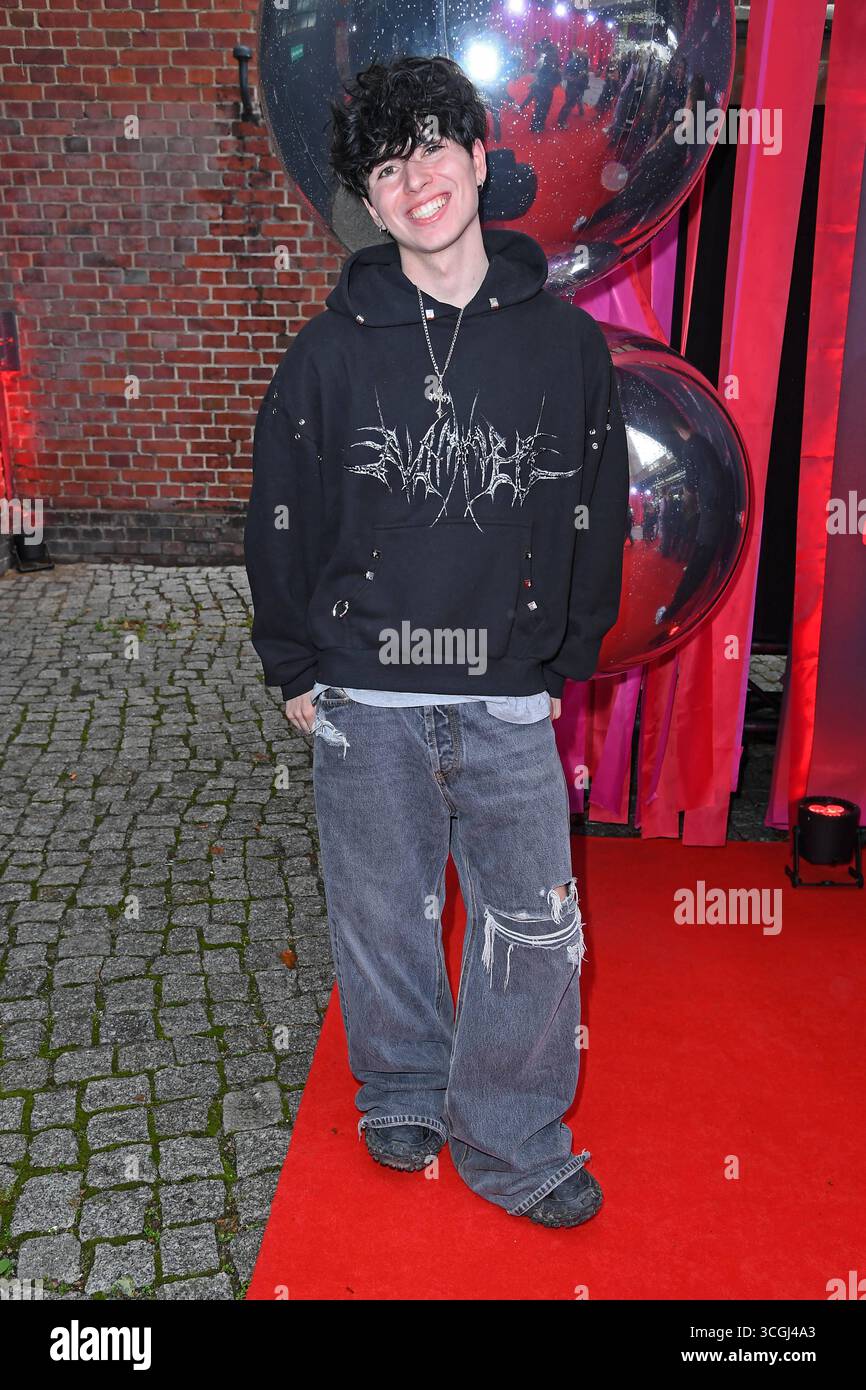 Kris Rippo Kris Grippo beim YOUTUBE FESTIVAL in der Arena Berlin am 28.08.2025 ...