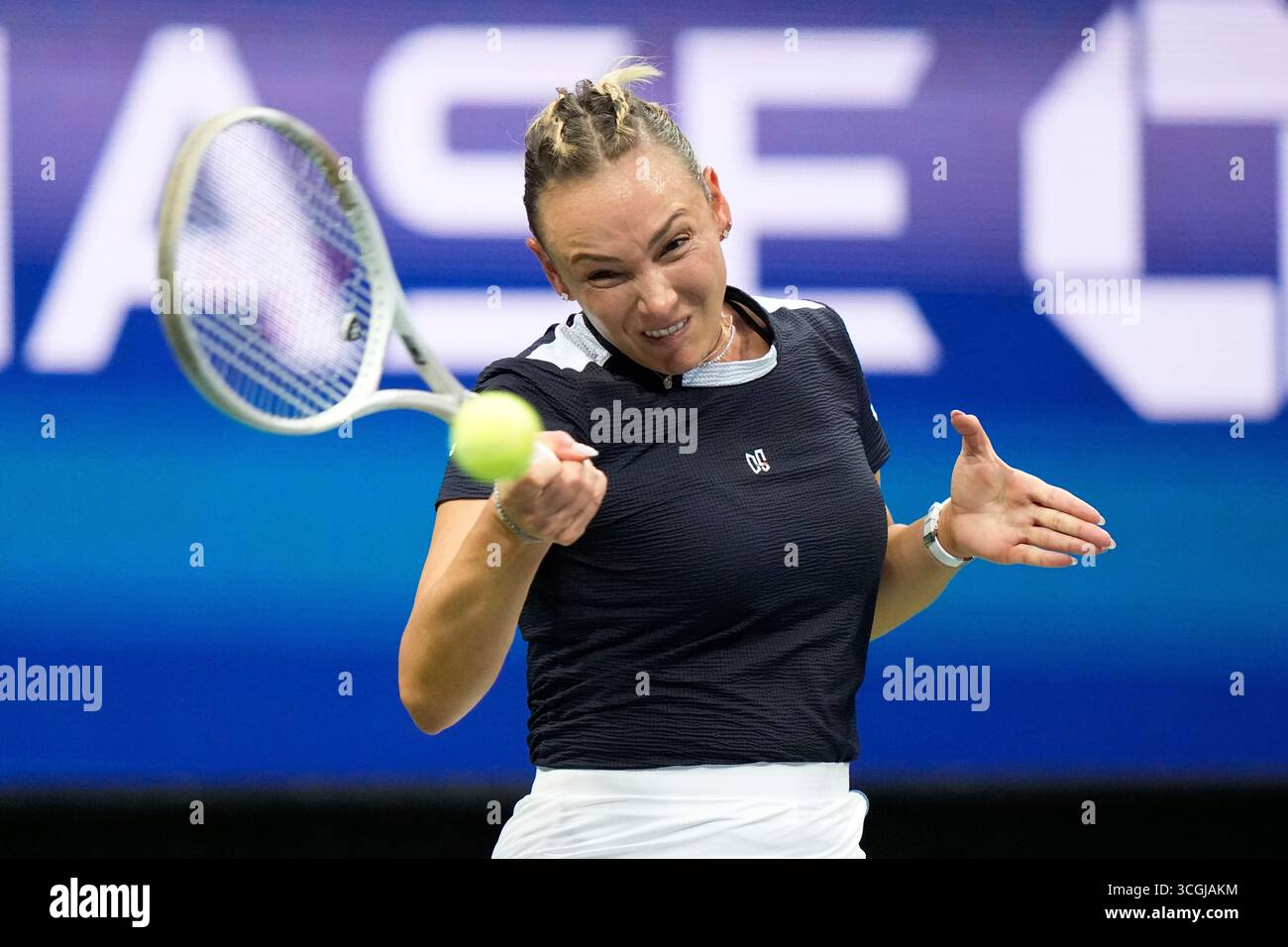 Donna Vekic Of Croatia Returns A Shot To Coco Gauff Of The United donna-vekic-of-croatia-returns-a-shot-to-coco-gauff-of-the-united