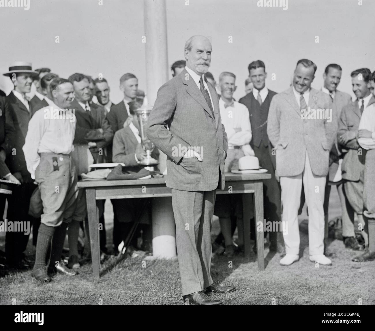 Charles evans jr hi-res stock photography and images - Alamy, image size:1300x1148