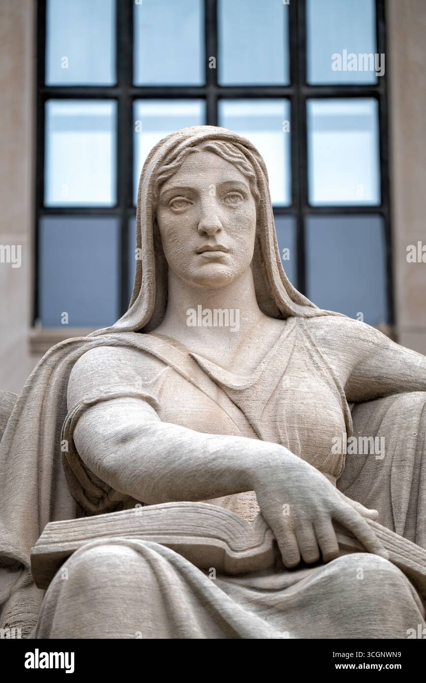 Past is Prologue Sculpture at the National Archives Building in ...