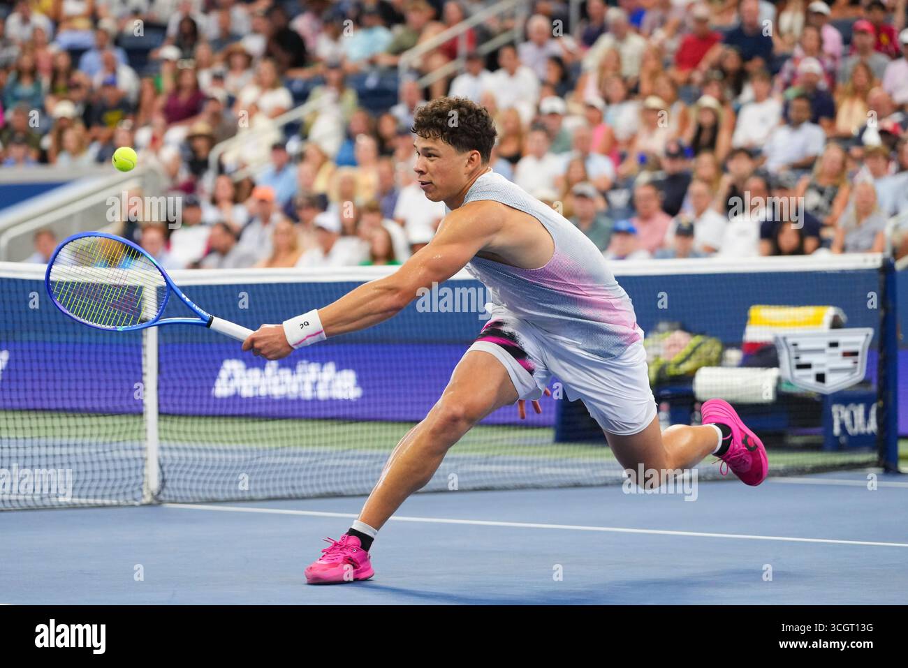 3. What are Mannarino’s chances of winning a grass-court title?