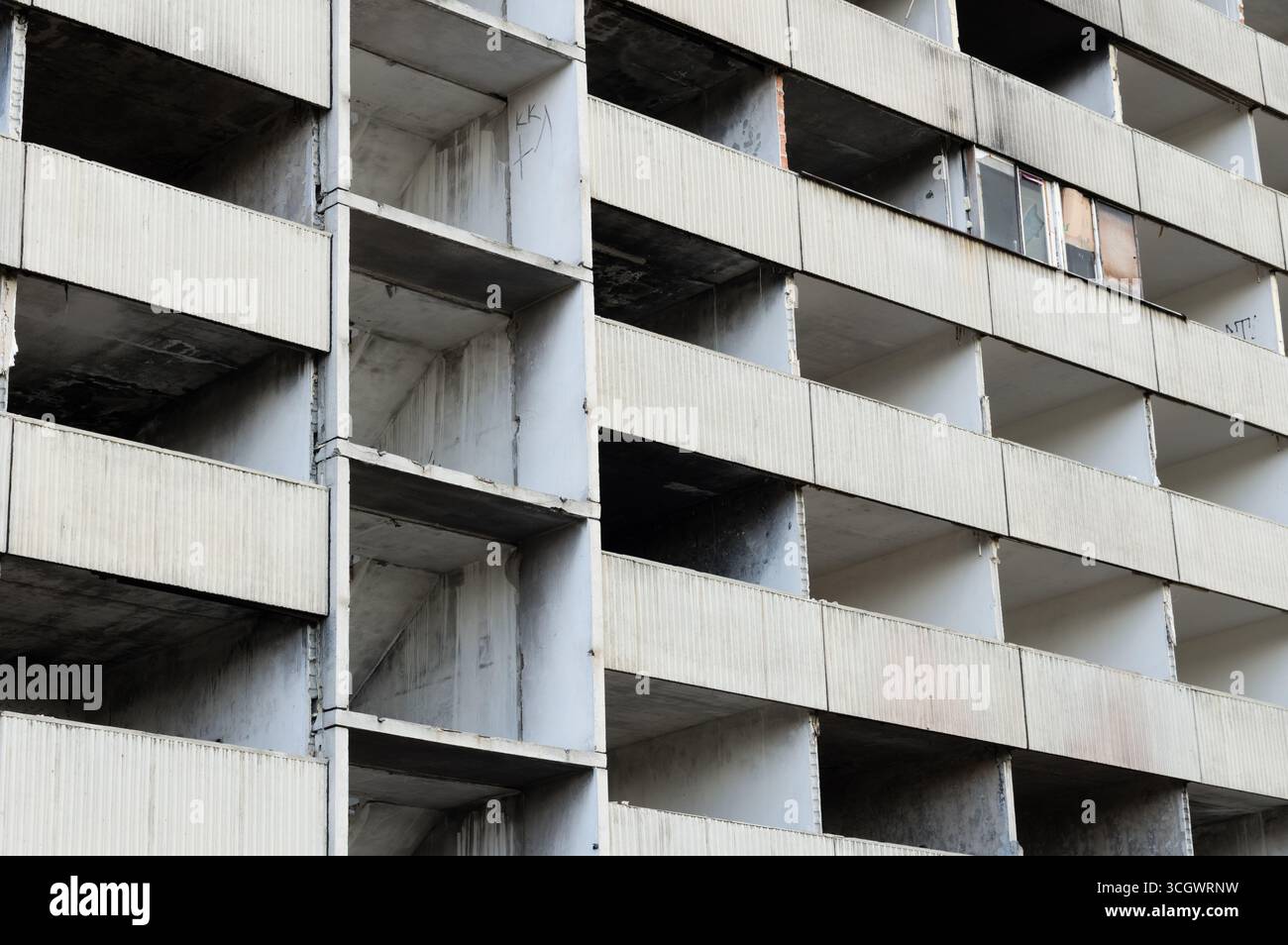 Abandoned and uninhabitable apartment building destroyed by fire Stock ...