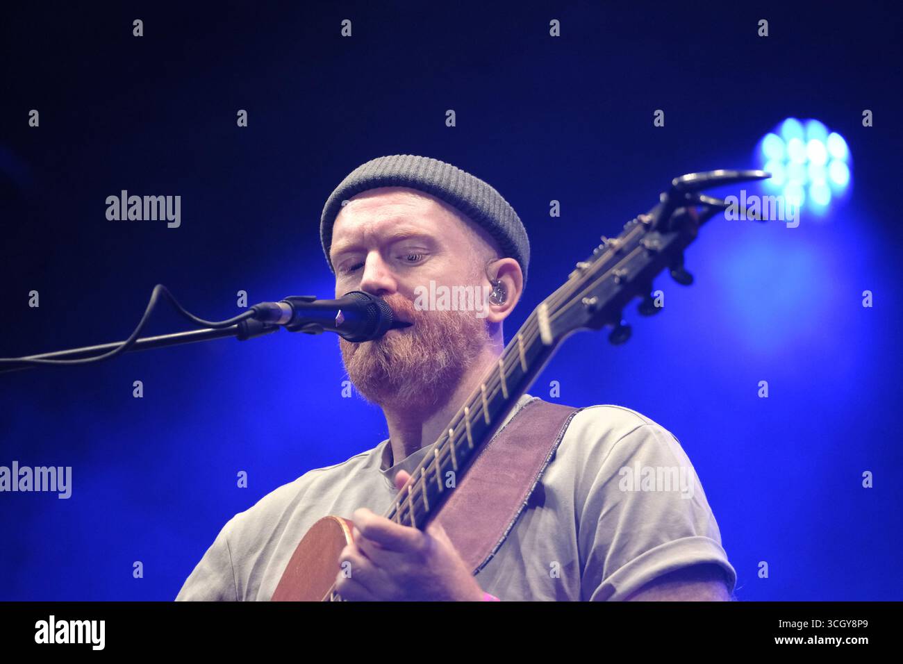 Jedburgh, UK. 30th Aug, 2025. Newton Faulkner performs onstage during day one of EdgeFest 2025 at LilliardsEdge near Jedburgh on August 30, 2025. EdgeFest 2025, Music Festival. A growing music festival, in the Scottish Borders, now in its third year, being held at Lilliardsedge, near Jedburgh. Music and entertainment for all the family, under the big top. Main Stage Line Up ( Credit: Rob Gray/Alamy Live News Stock Photo