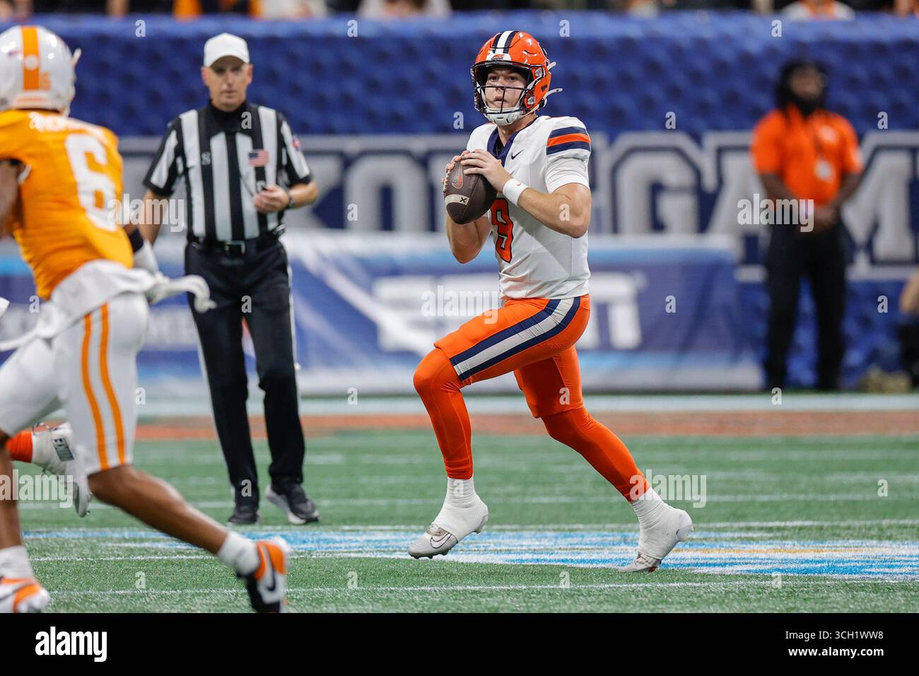 August 30, 2025: Steve Angeli (9) of Syracuse in action during the ...