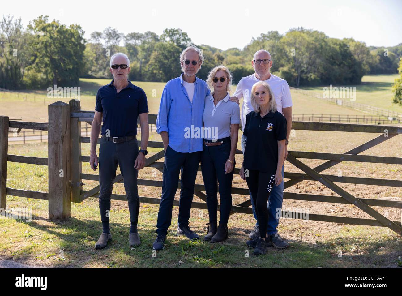 Angel Rutherford Relation Mike rutherford genesis wife angie hi-res stock photography and images ...