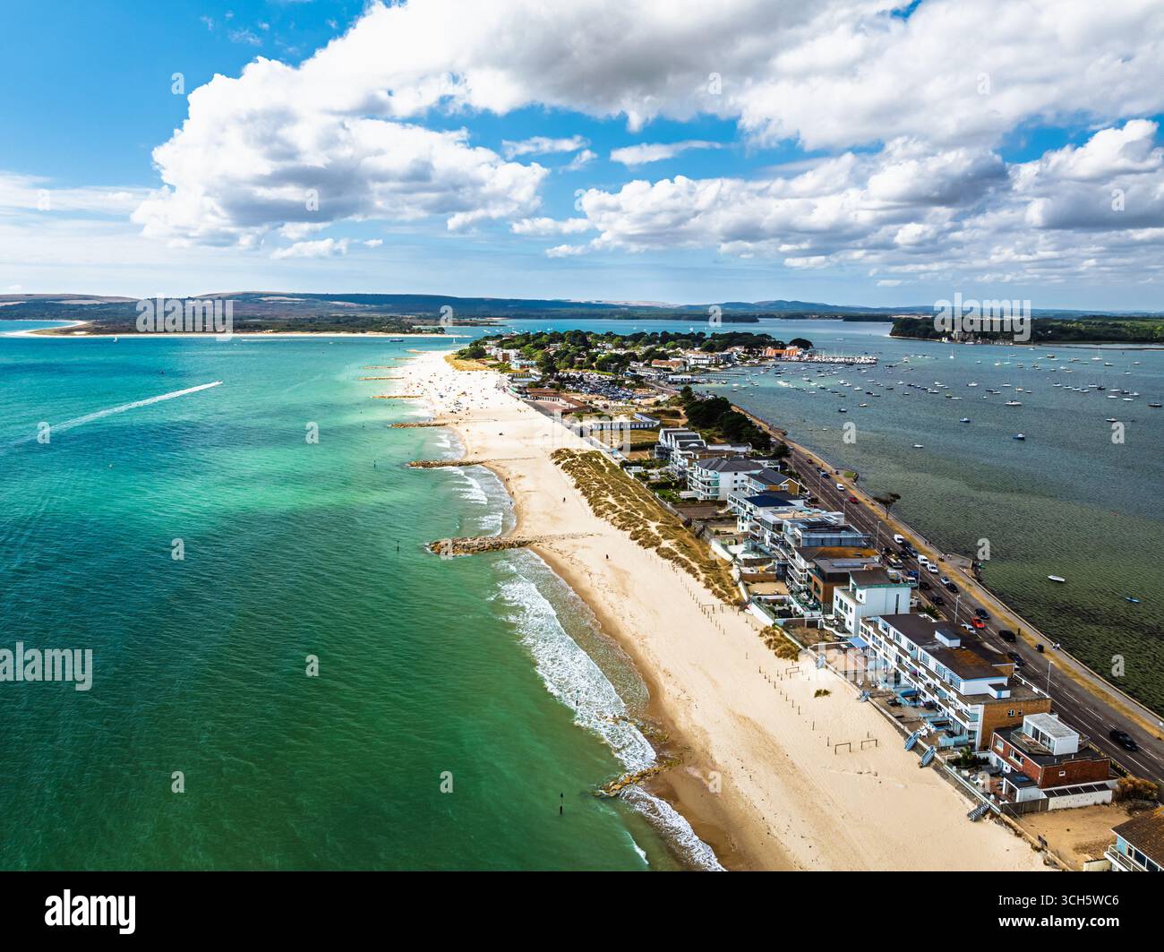 Sandbanks Beach From Drone Poole Dorset England Stock Photo Alamy sandbanks-beach-from-drone-poole-dorset-england-stock-photo-alamy