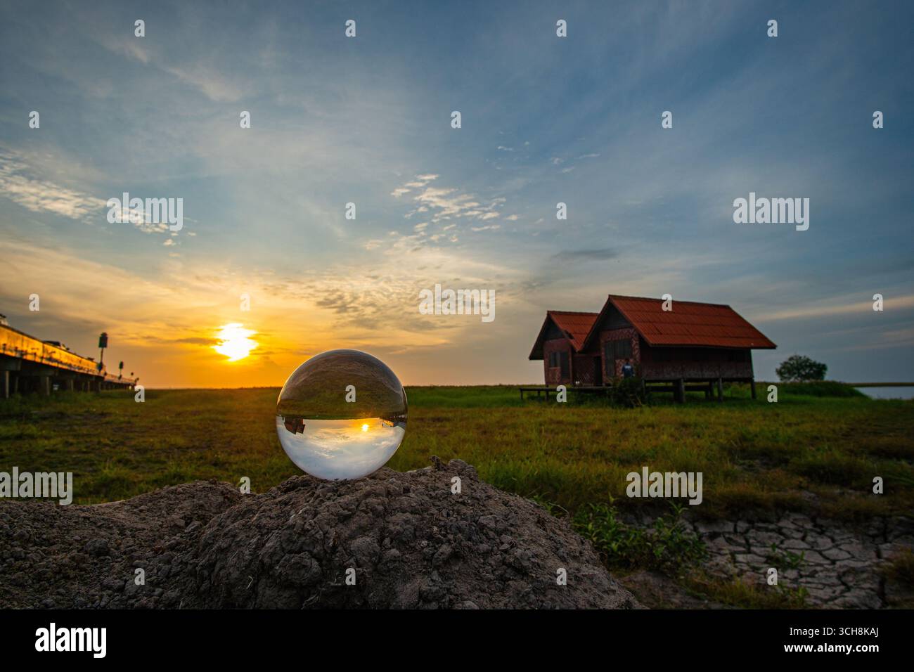 Time lapse scene golden hour hi-res stock photography and images - Alamy