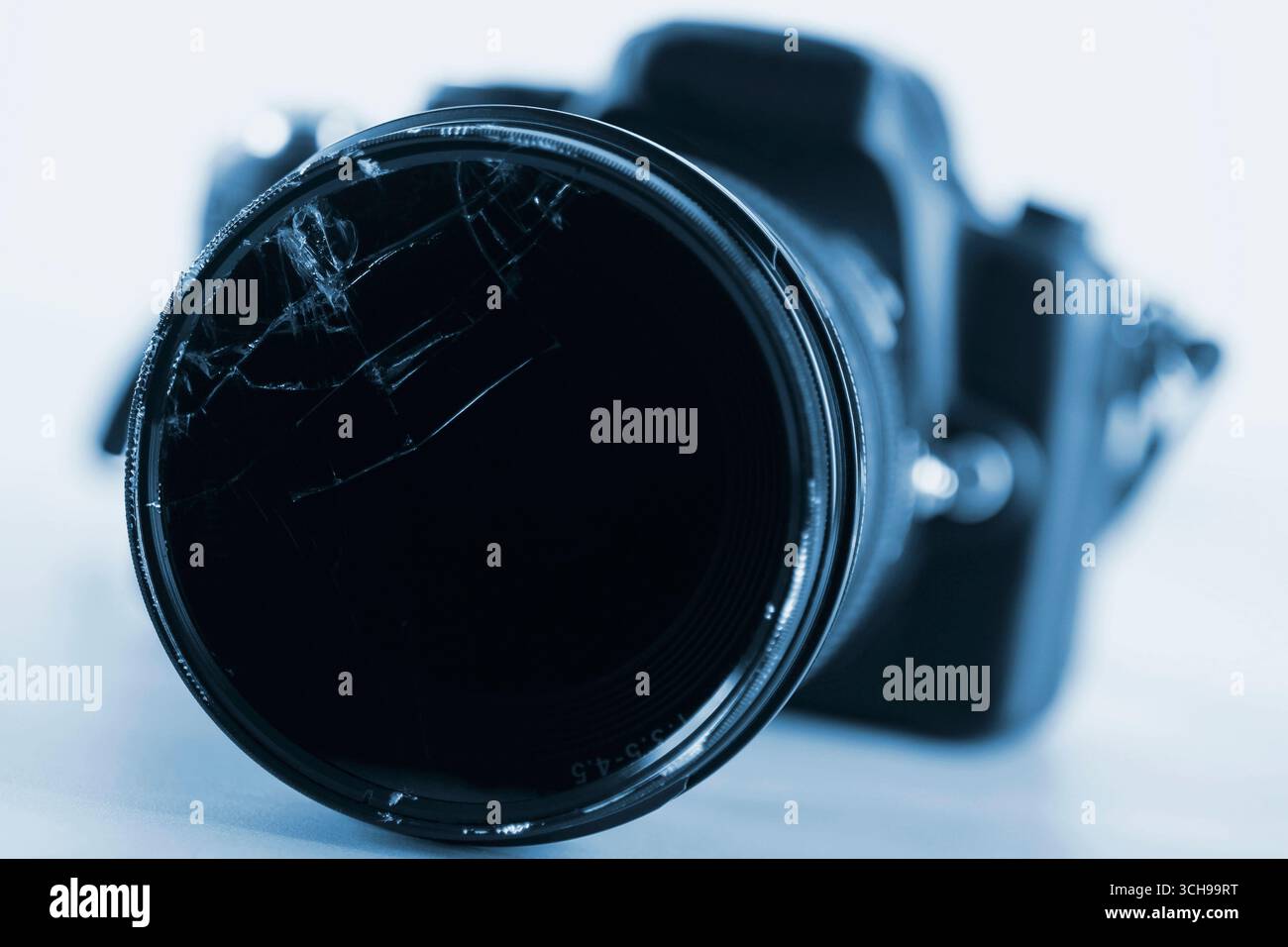 Fragmented structures hi-res stock photography and images - Alamy