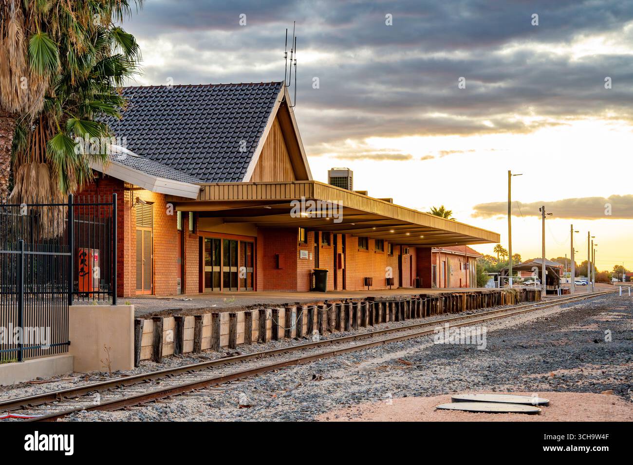 Local Raiway Station Mildura railway station, a rail freight only line. Buses leave from the ...