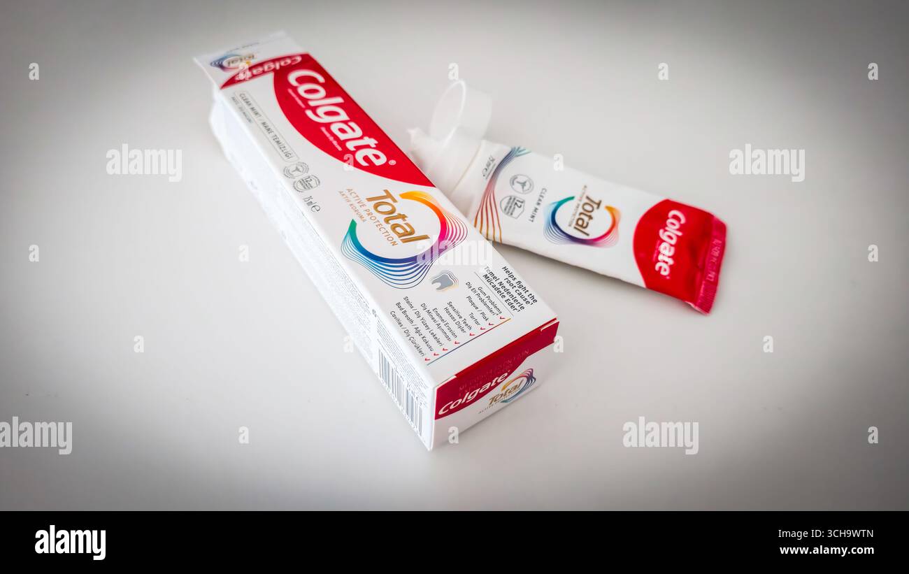 Colgate Total Active Protection Clean Mint toothpaste used tube and ...