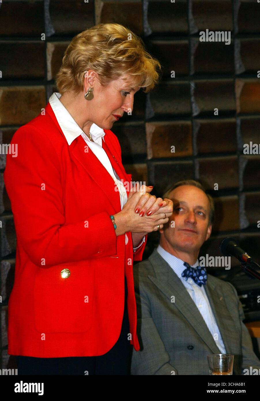Wednesday 16/11/2005..An evening with Neil & Christine Hamilton - Southend Central Library, Victoria Avenue, Southend on Sea, Essex.....Pictured: Neil & Christine Hamilton Stock Photo