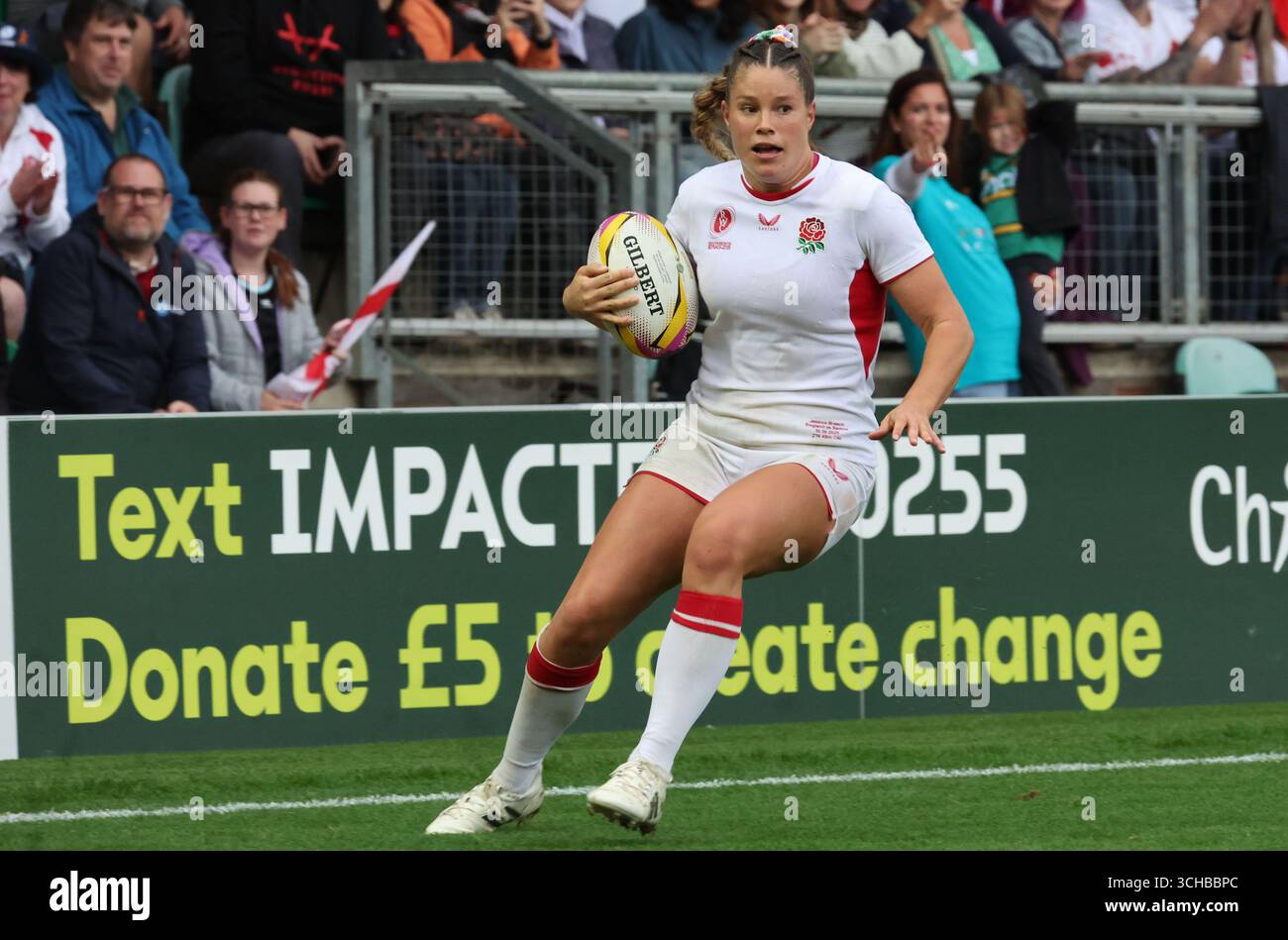 Red Roses Jess Jess breach rugby hi-res stock photography and images - Alamy