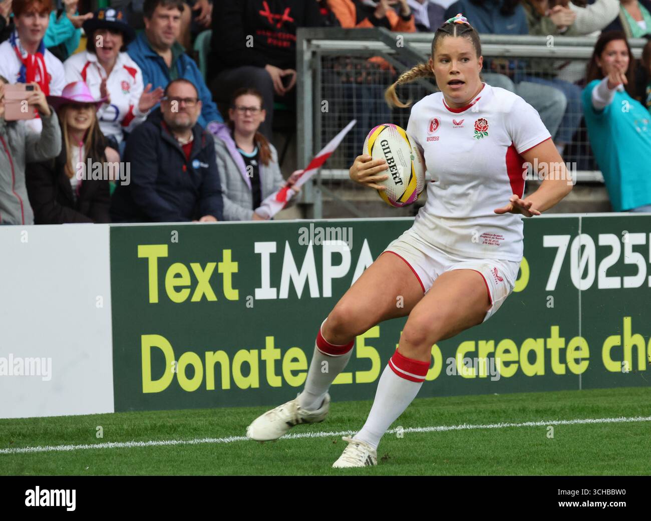 Red Roses Jess England's(Red Roses)Jess Breach(Saracens) in action during Women’s ...