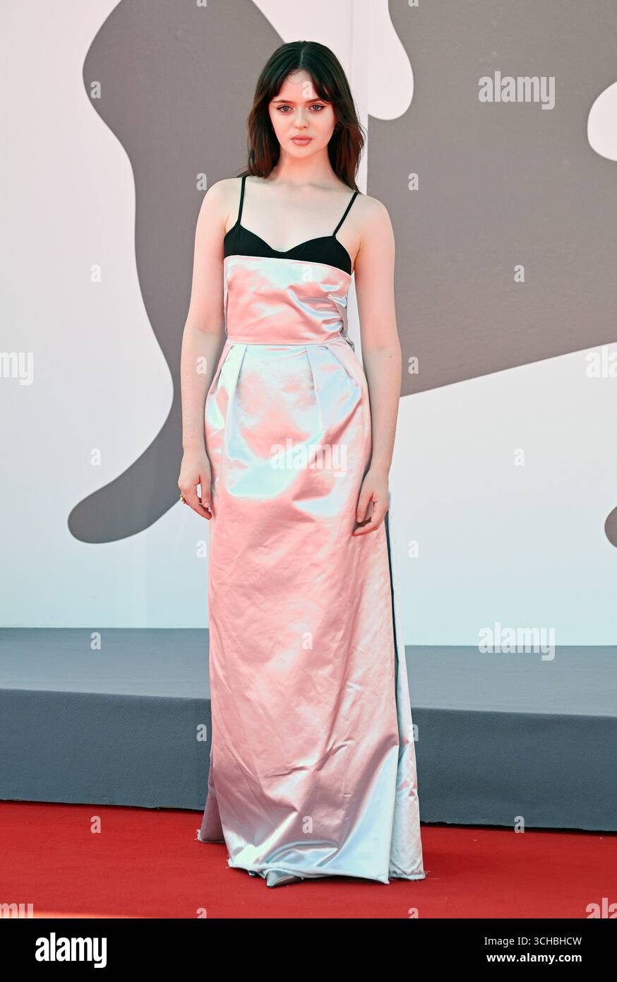 lee mckenzie red dress Lee Mckenzie Red Dress