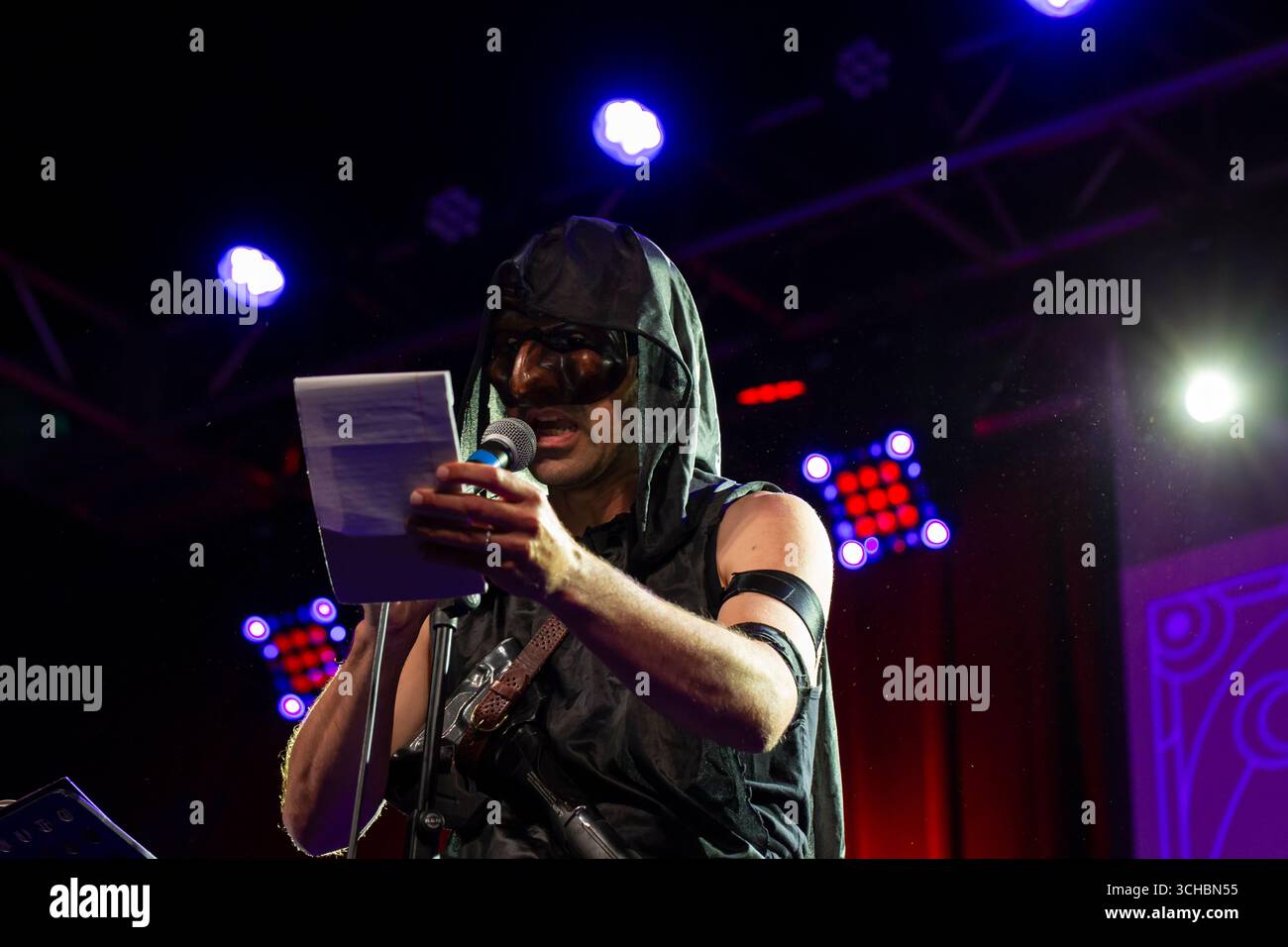 Eddie Lin introduces himself to constituents during 'Candidate Survivor' at Neumos in Seattle on Thursday, July 24, 2025. At the annual political even Stock Photo