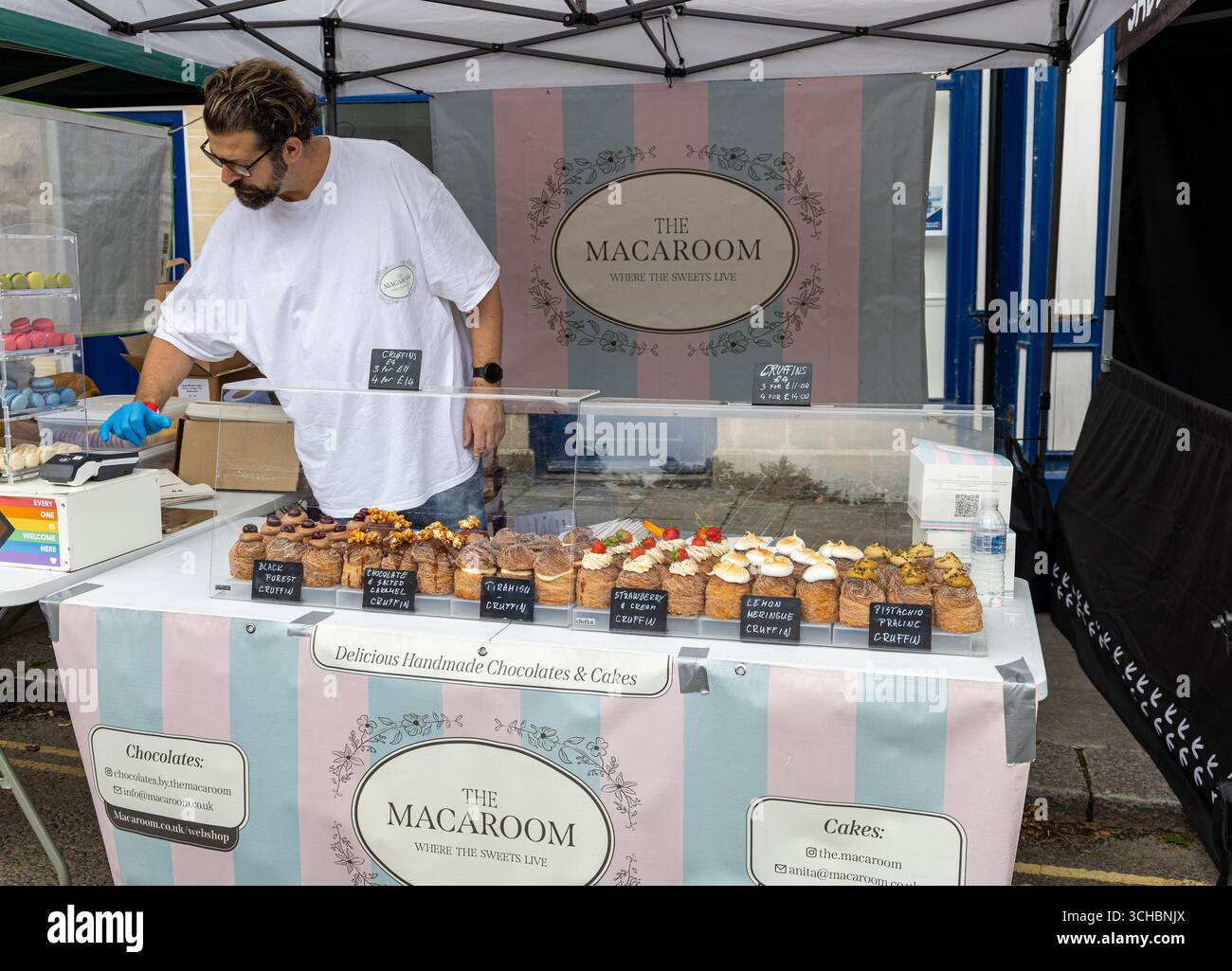 Tent stall hi-res stock photography and images - Alamy
