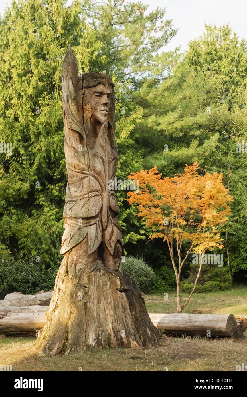 England, Somerset, Bath, Botanical Gardens, The Bath Totem Pole Stock Photo