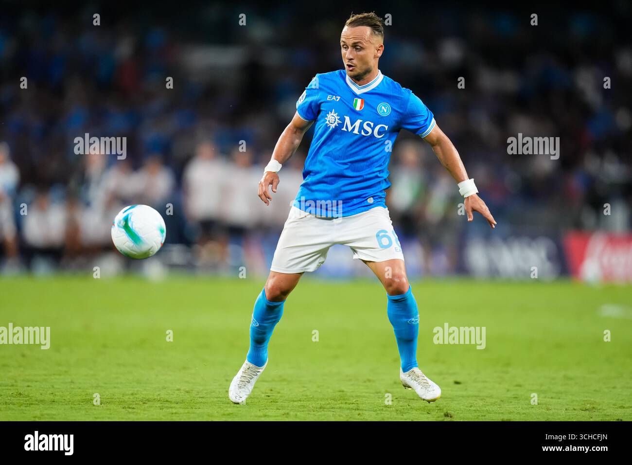 The Napoli Stance: No Direct Reinforcements
