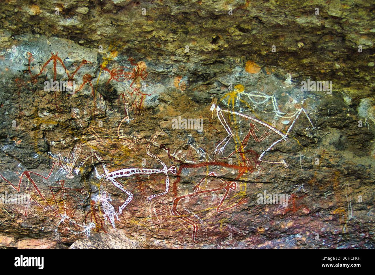 Aboriginal rock art: rock painting of Mimi spirits at Nourlangie ...