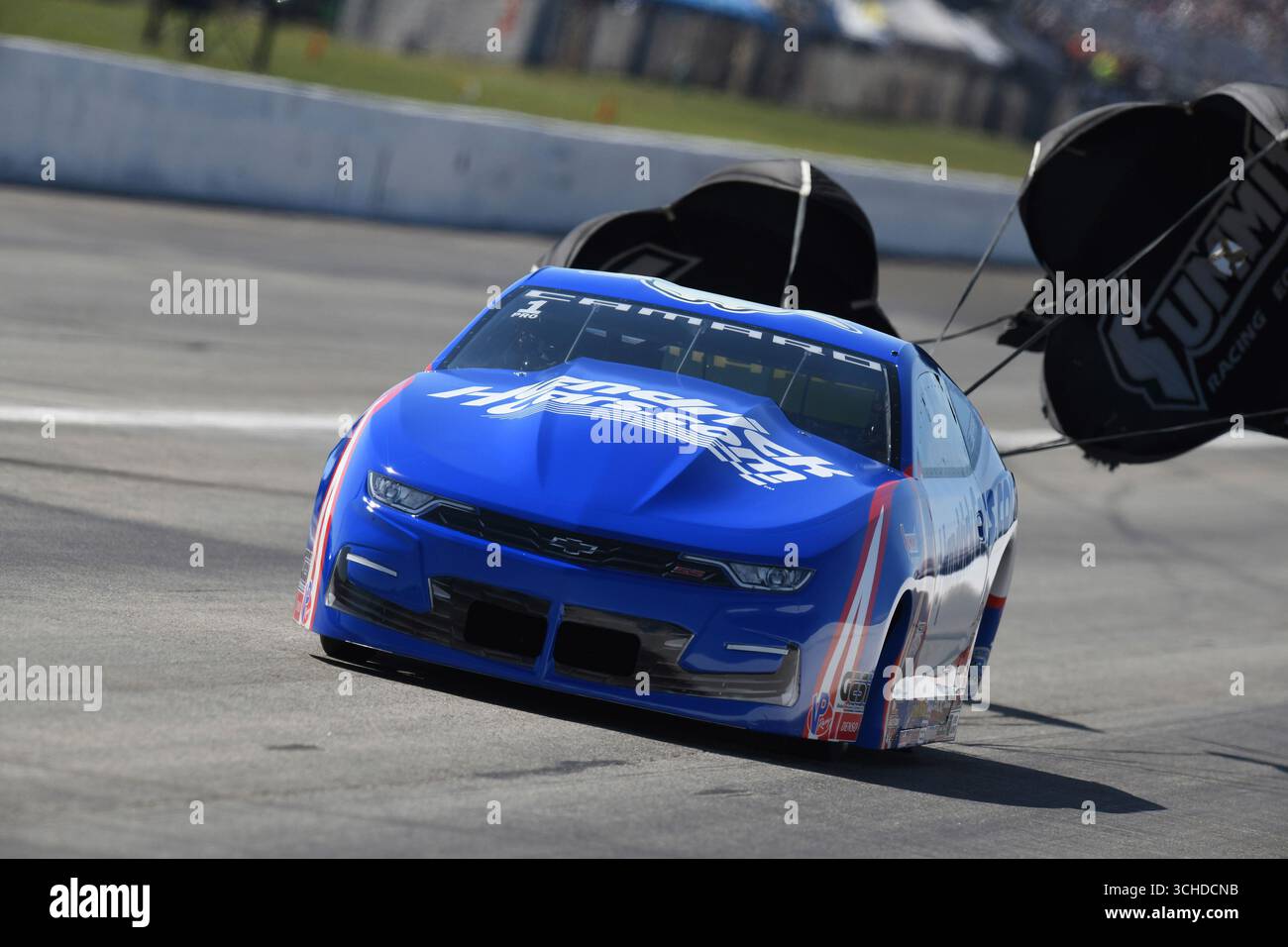INDIANAPOLIS, IN - SEPTEMBER 01: Greg Anderson (1 PRO) KB Titan Racing ...