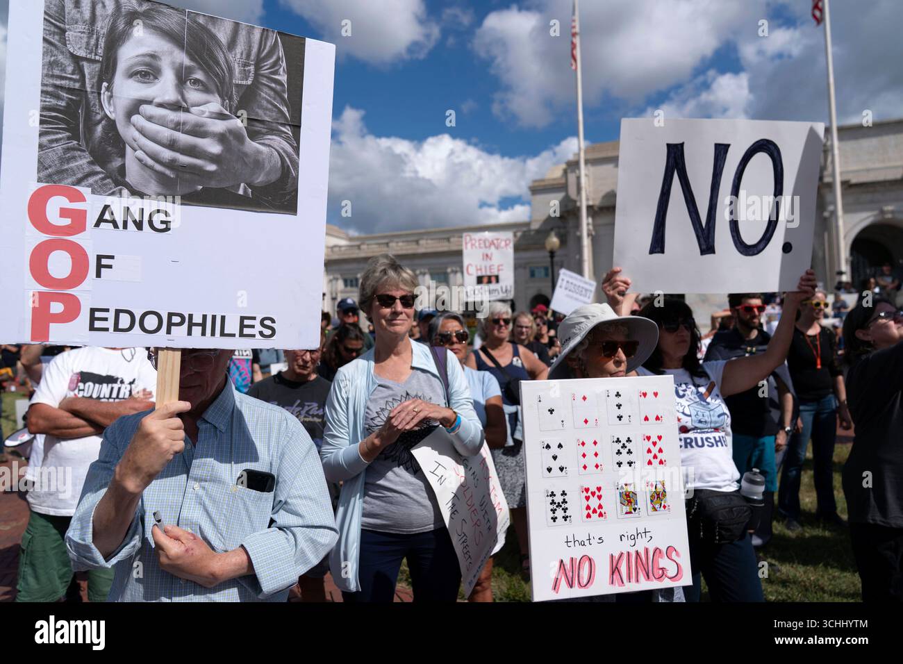 Demonstrators protest against President Donald Trump's use of federal ...