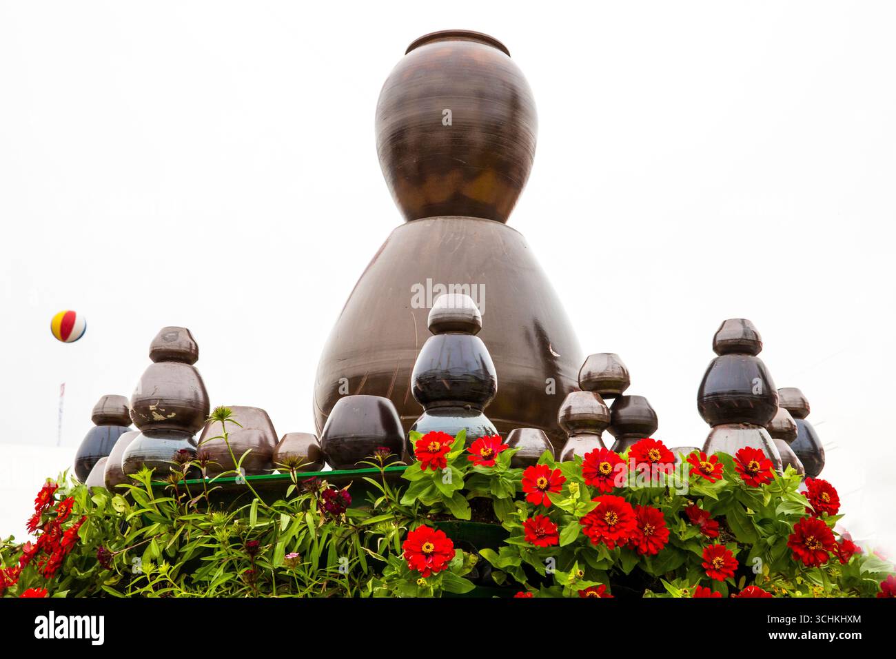 Picture Idea: The Sight Of Numerous Jangdokdae Earthenware Display Stands In Rural