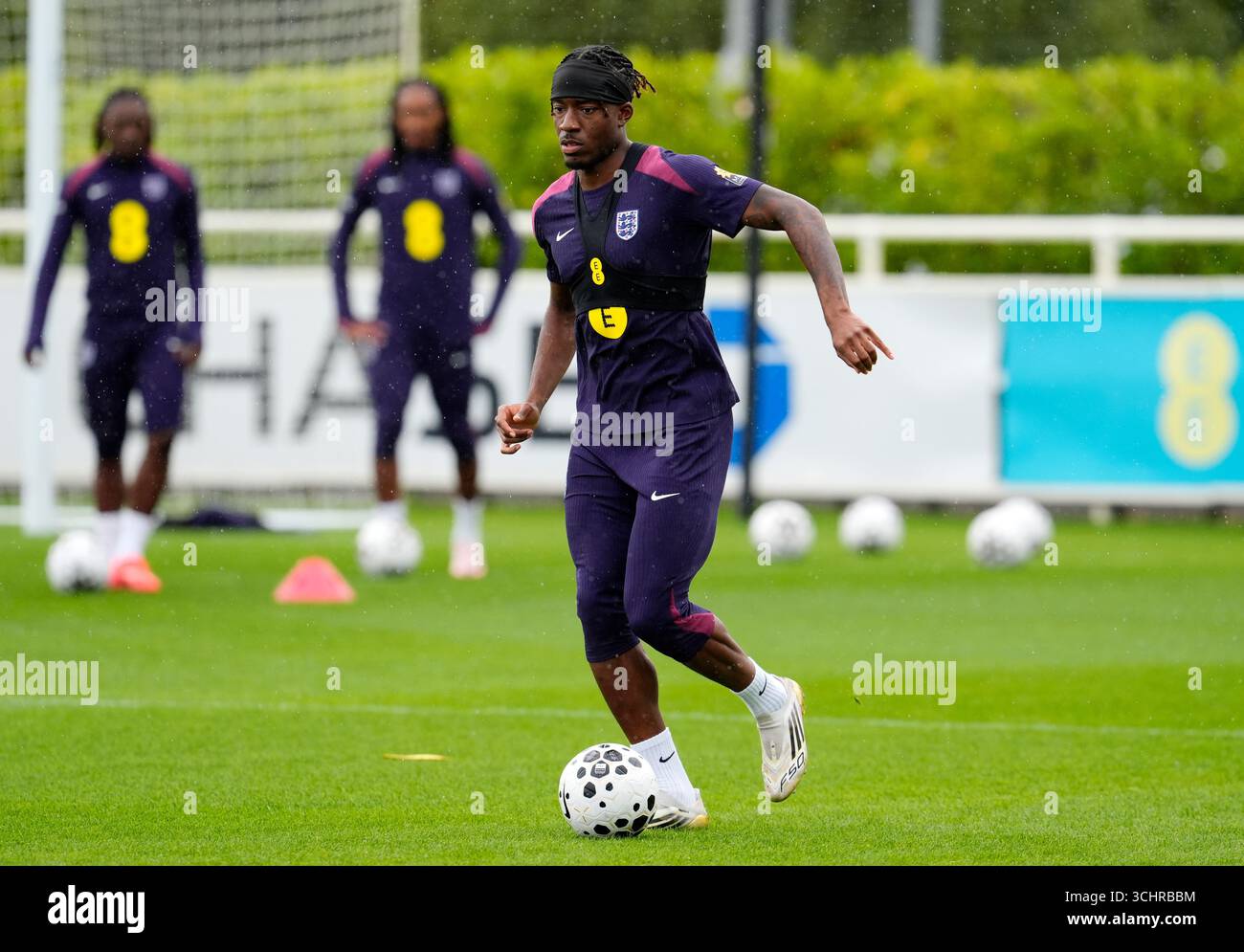 How are players balancing club and country commitments?