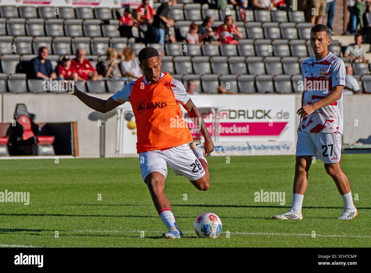 Nikolas Nartey (VfB Stuttgart, #28), SG Sonnenhof Großaspach vs. VfB ...