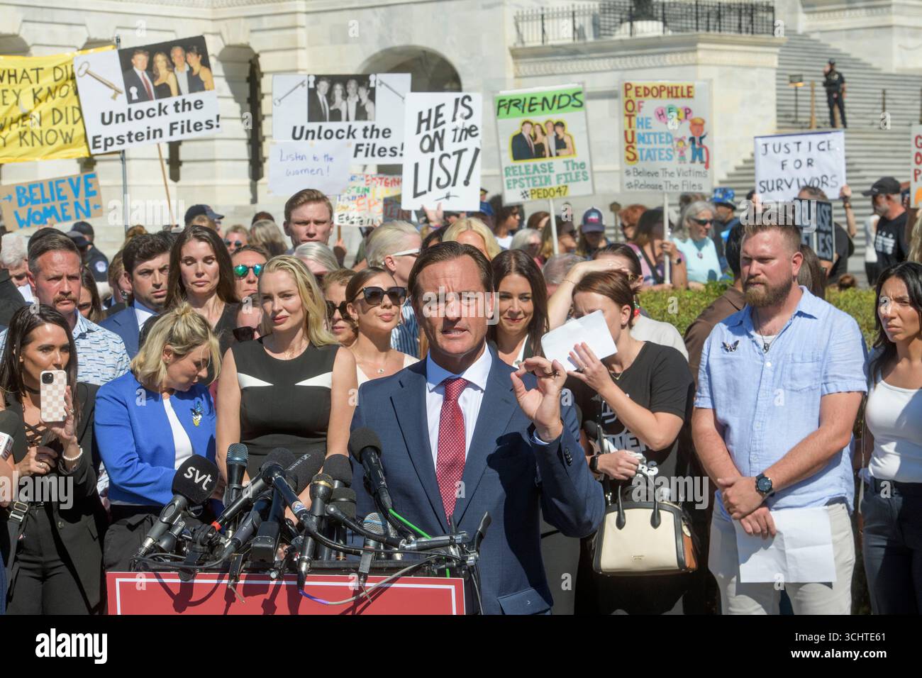 Attorney Bradley Edwards speaks during a news conference regarding the ...