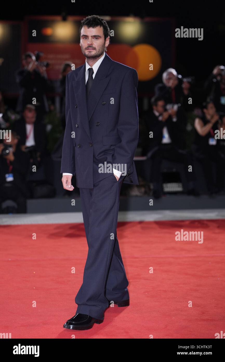 Duke Nicholson pose for photographers on the red carpet for the film ...