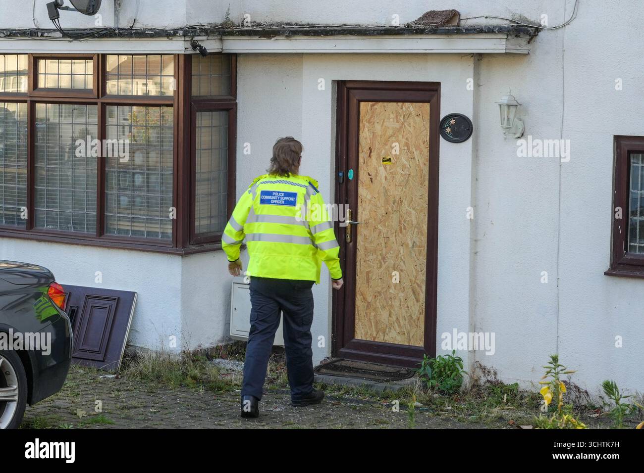 Parcel Detectives Great Barr, Birmingham 3rd Sept. 2025. Specialist detectives from West ...