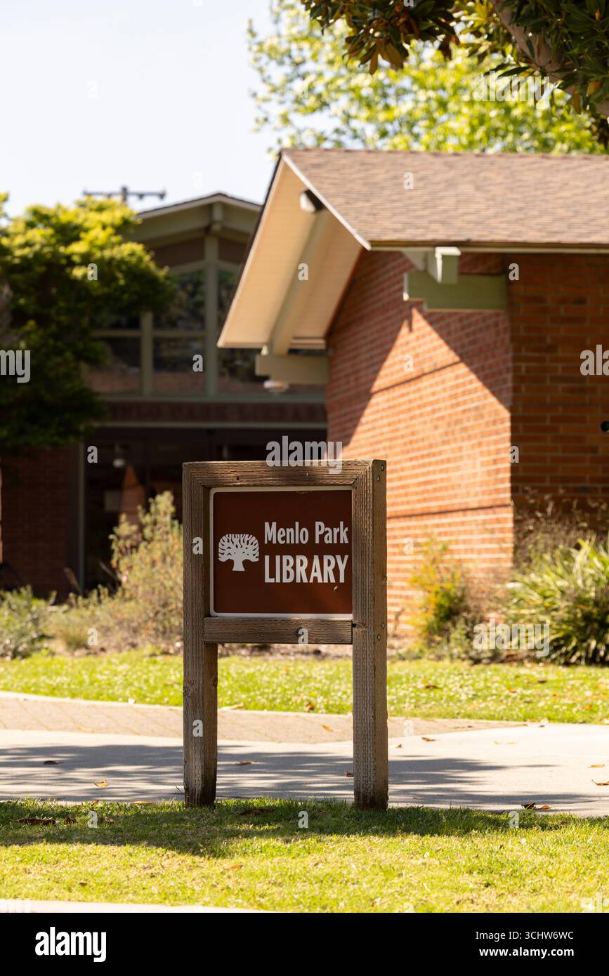Menlo Park, California, USA April 18, 2025 The Menlo Park Library