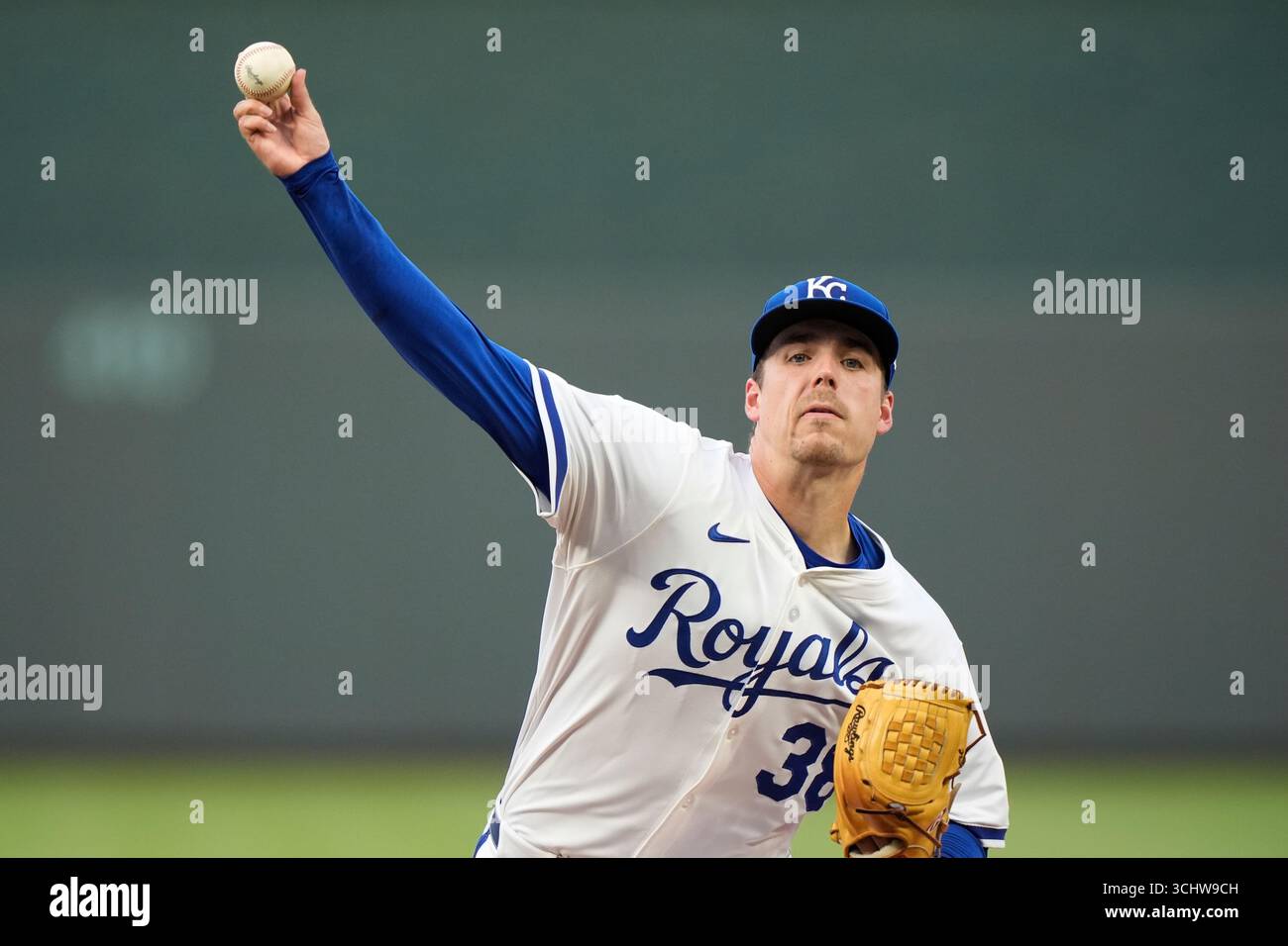 Kansas City Royals starting pitcher Ryan Bergert throws during the ...